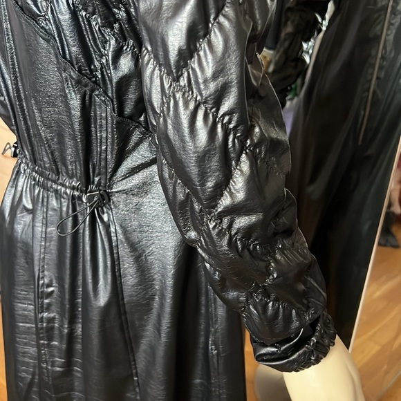 COPY - Designer High Low faux leather quilted dress size L - Picture 11 of 14